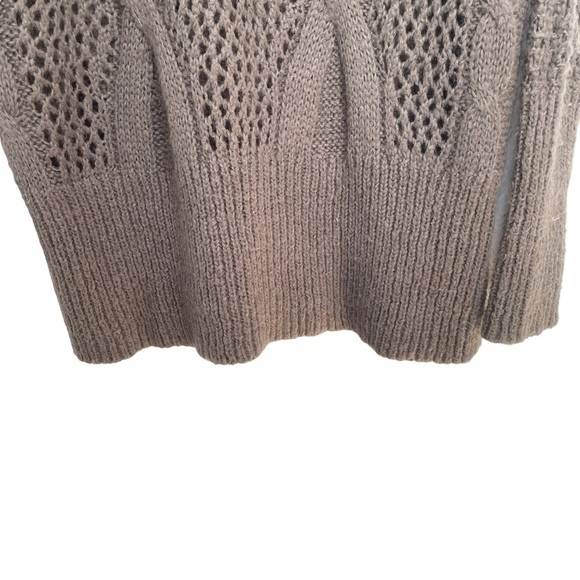 Urban Outfitters Kimchi Blue Brown Cable Knit Sweater Deep V Neck Ribbed Hem M - Picture 10 of 14